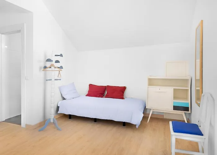 Insua Hostel